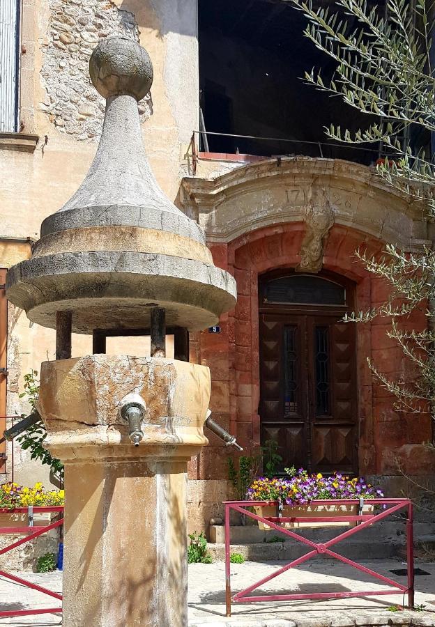 مبيت وإفطار أندوز La Tour De Pezene المظهر الخارجي الصورة